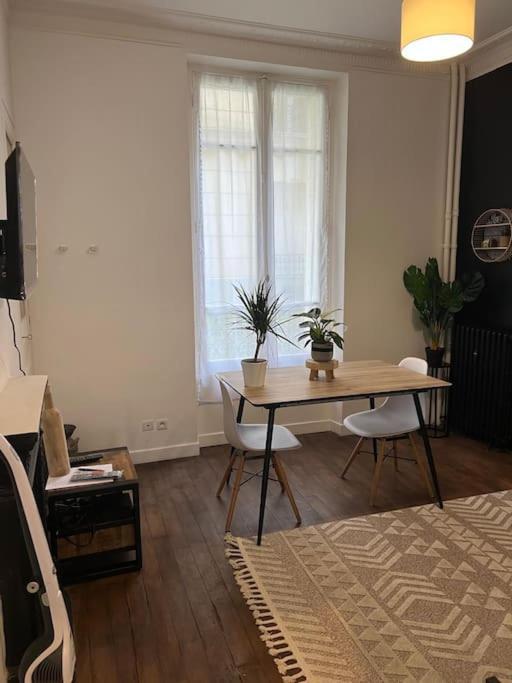 Appartement Magnifique Paris 18 المظهر الخارجي الصورة