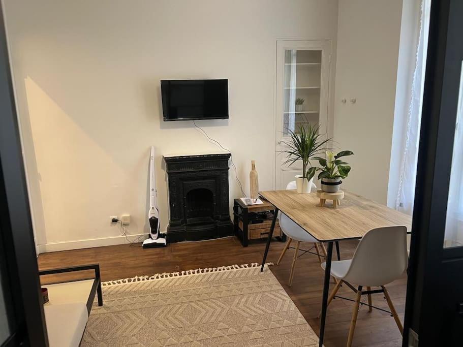 Appartement Magnifique Paris 18 المظهر الخارجي الصورة